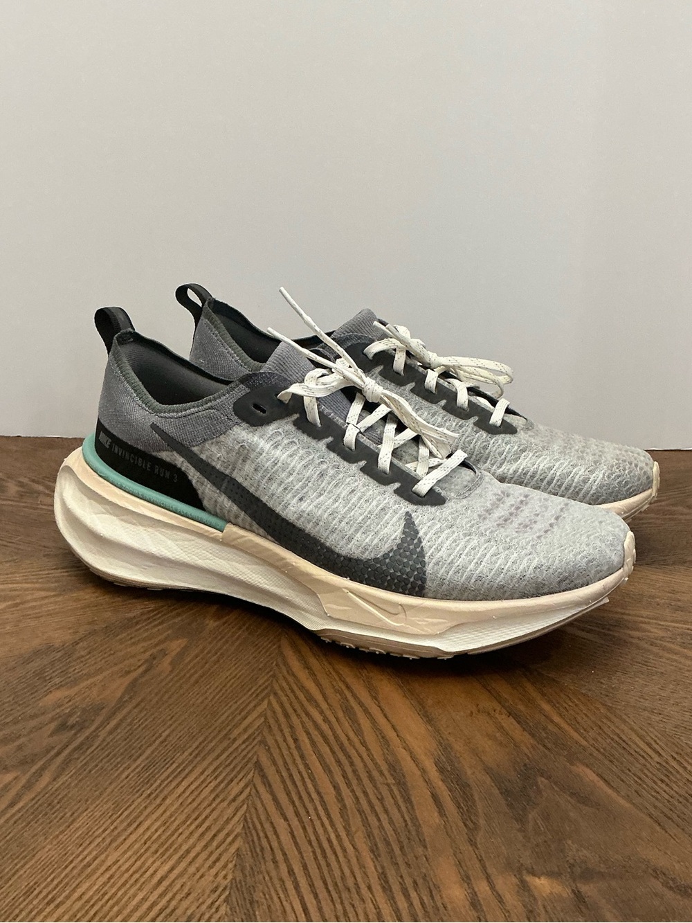 Nike ZoomX Invincible Run Flyknit 3, Cool Grey FN7503-065, Men’s Size 12